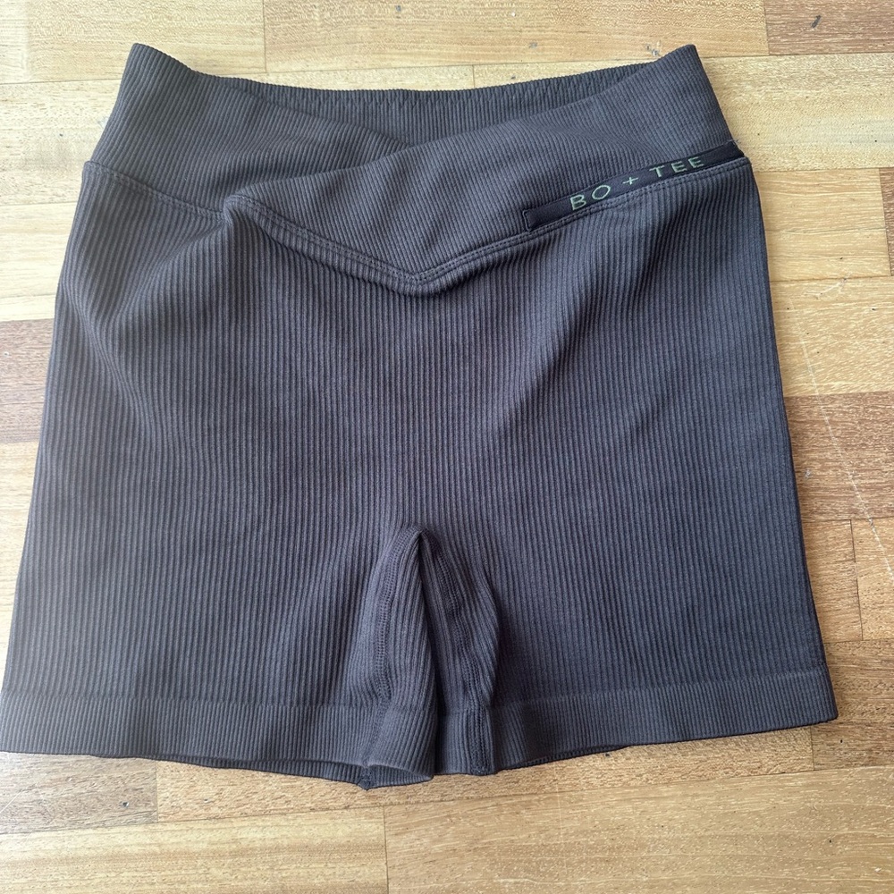 Women's Black Ribbed Shorts